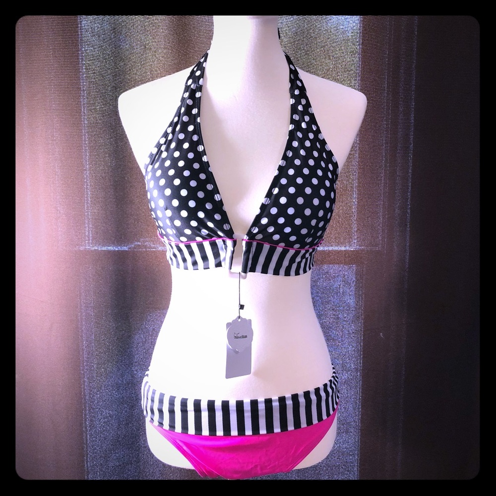 Adorable bikini NWT Sz Large fits more like Med